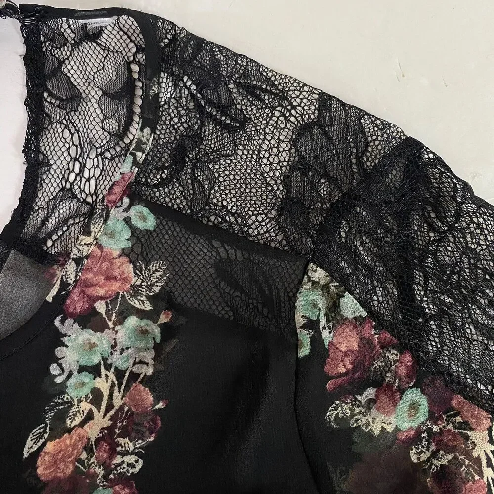 BCBGeneration Floral Lace Sheer Romper Size 6 Multicolor FQG9D017 Flaw Read